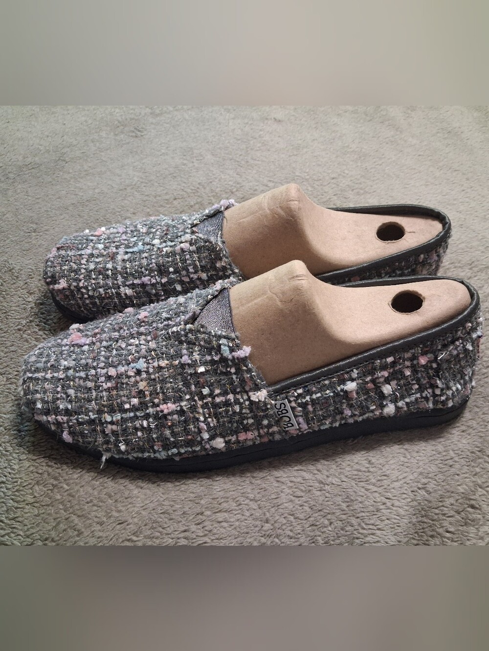 NEW Bobs Skechers Metallic Gray Stretch Loafers Slipper Shoes Memory Foam 7.5